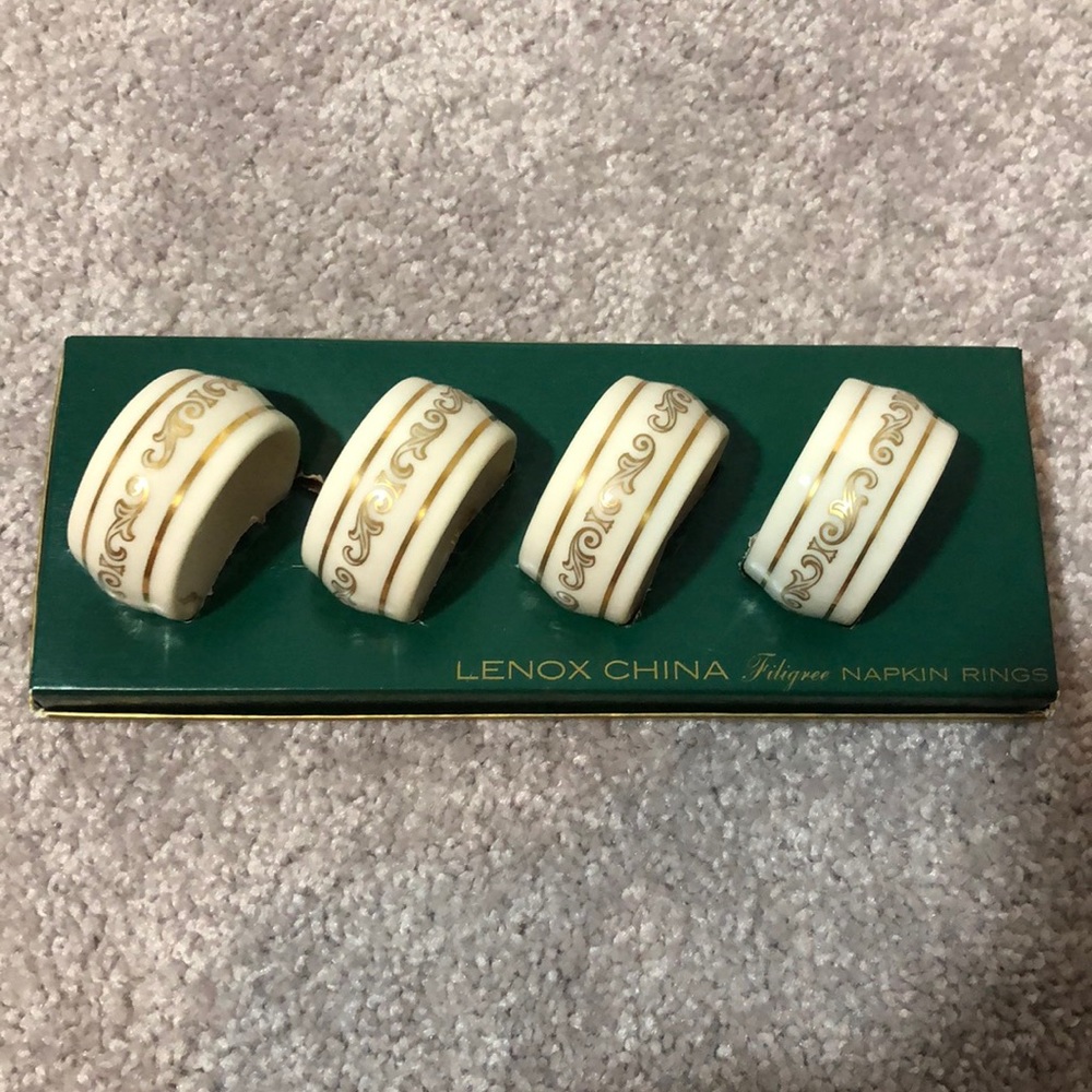 Lenox napkin rings